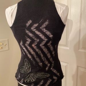 Sleeveless knitted Versace top